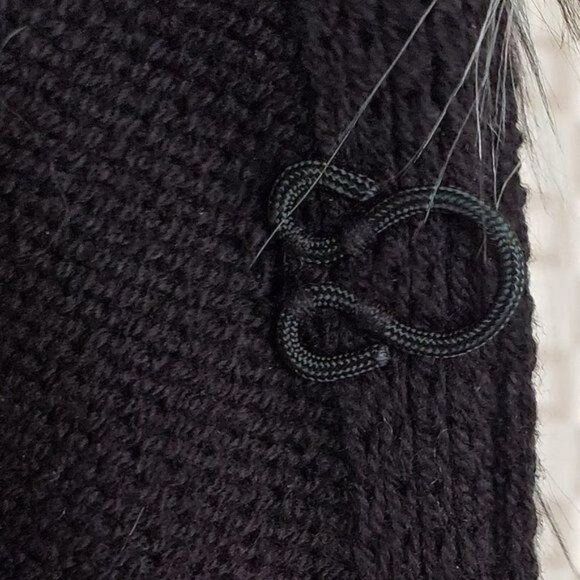 Women's Faux Fur Vest Black and White Sweater Cardigan Vince Camuto Small NWOT - Picture 7 of 9